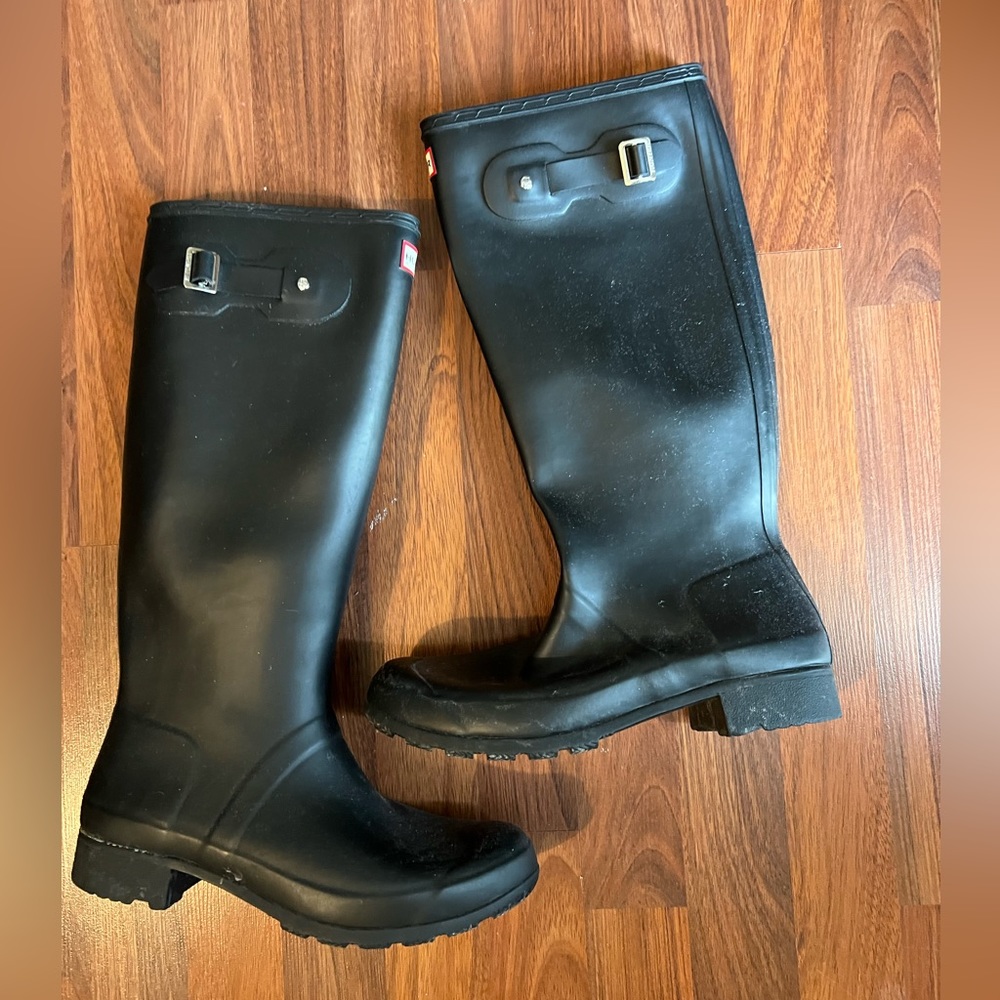 Hunter rain boots